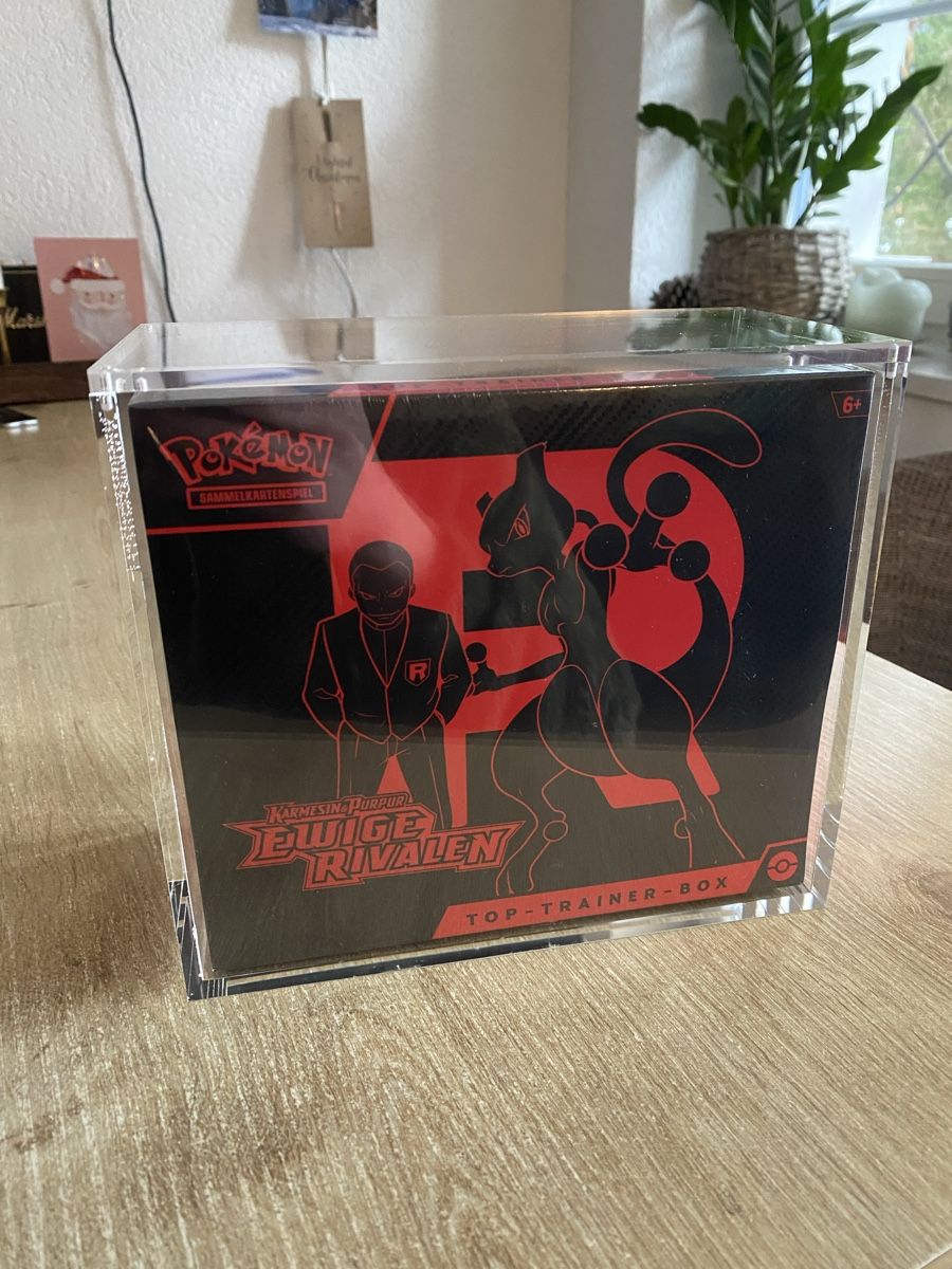 Pokémon Carte collezionabili: Pokémon Elite Trainer Box Ewige Rivalen mit Acrylcase – Usato da Grindelwald venduto da TSG-G-Town