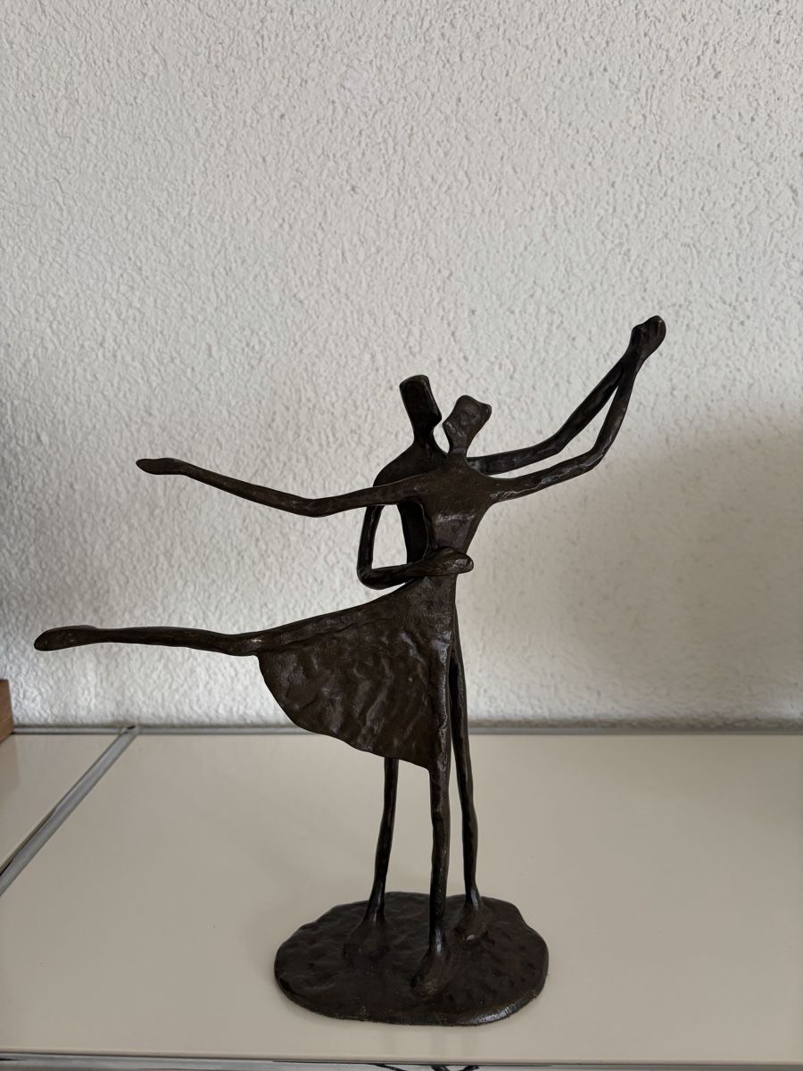 Skulpturen & Statuen: Bronze abstrakt, tanzendes Paar – Gebraucht aus Zürich von eileenchen1 1