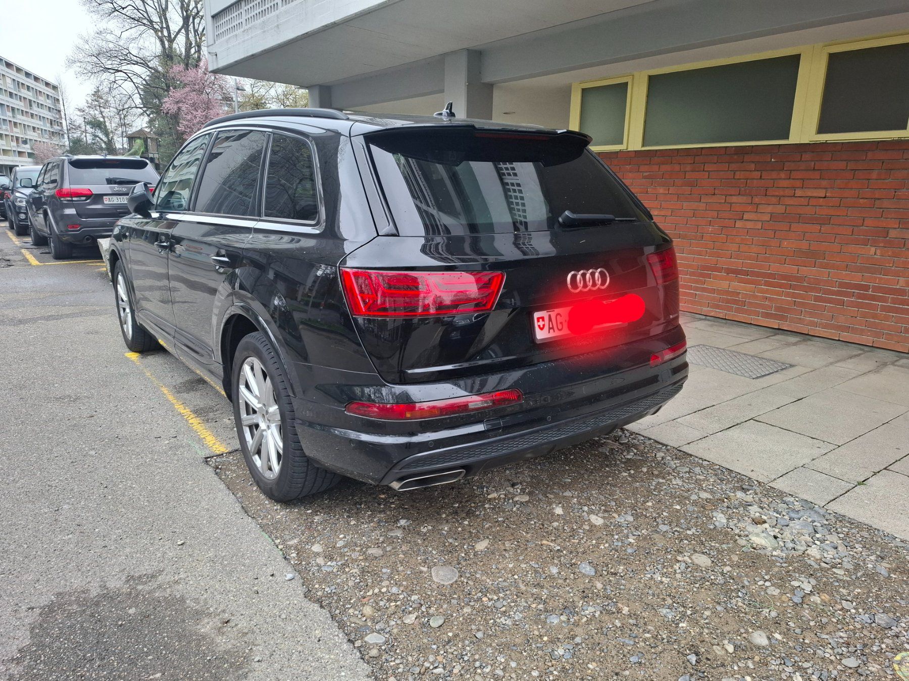 Audi Automobili: Audi Q7 S-LINE 4m 3.0TDI – Usato da birr venduto da salej 3