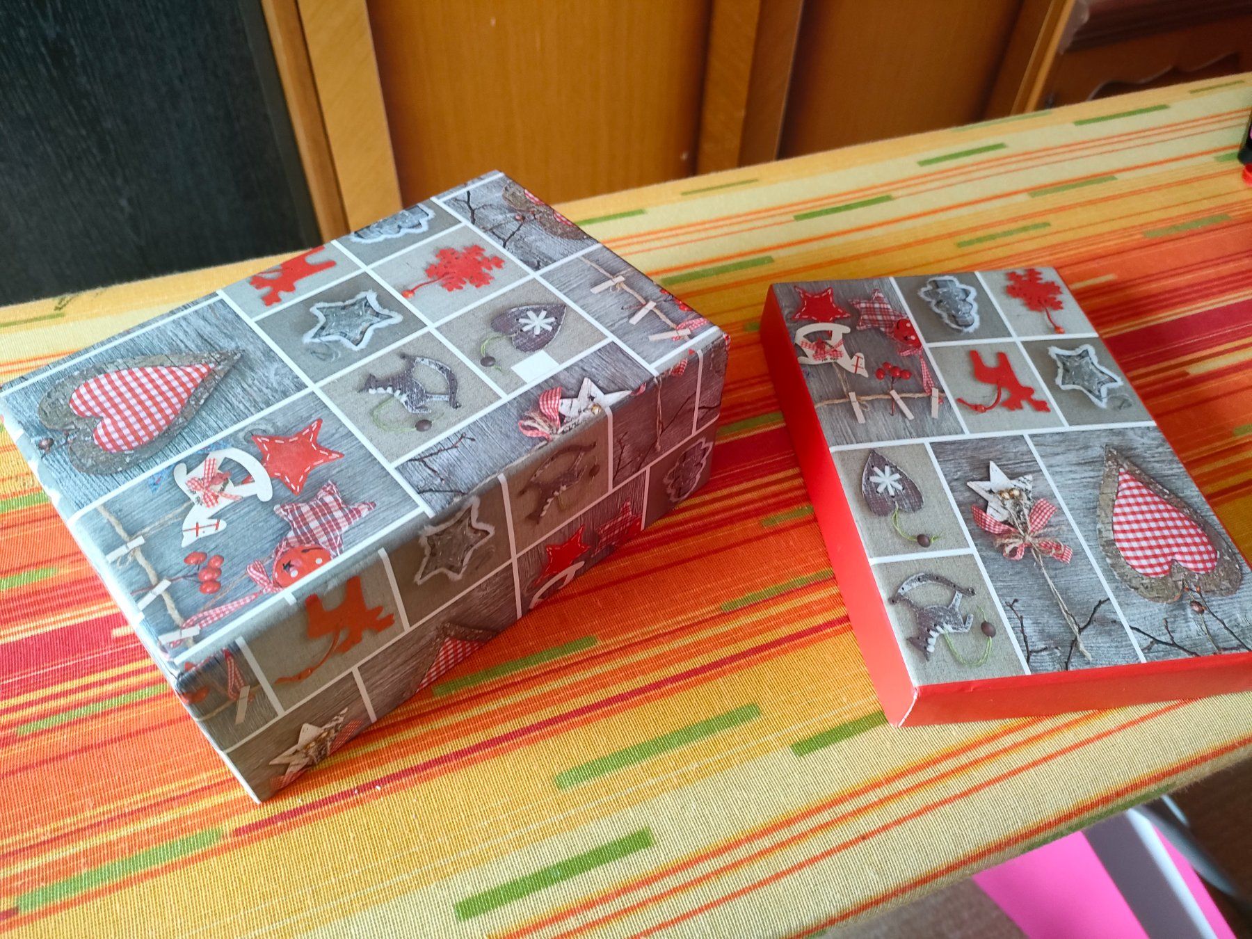 Casse di trasporto: Weihnachten Kartonbox - Schachtel – Usato da Muri AG venduto da Mupuputs 2