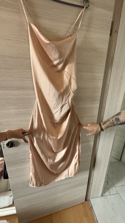 Satin look Kleid