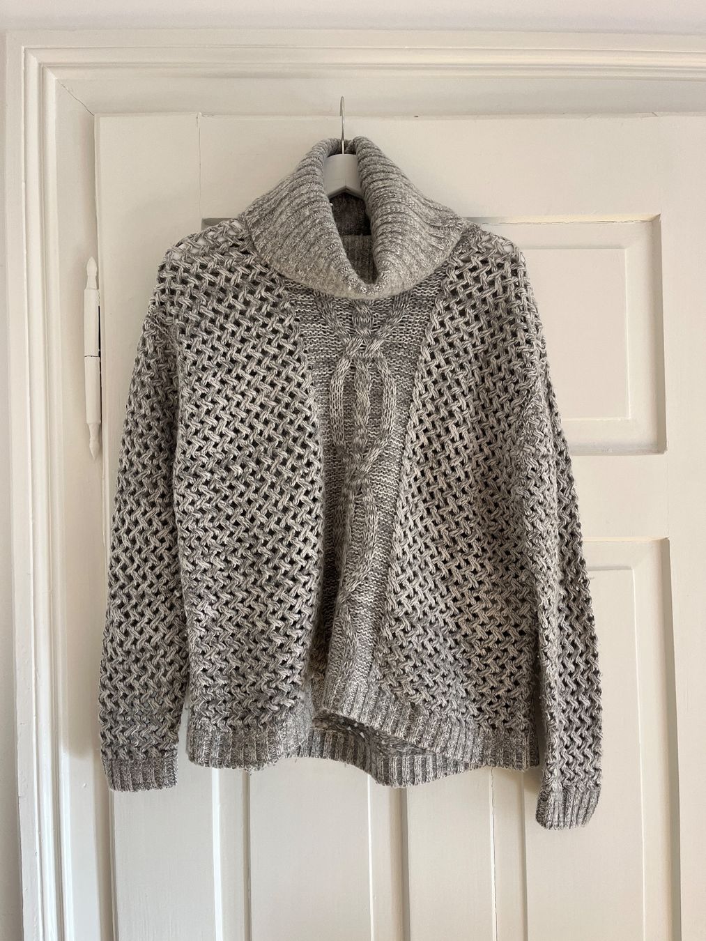 Pullover & Sweatshirts: Rodebjer Pullover Damen Grau Grösse S Wollmix selten – Gebraucht aus Zürich von bretxo