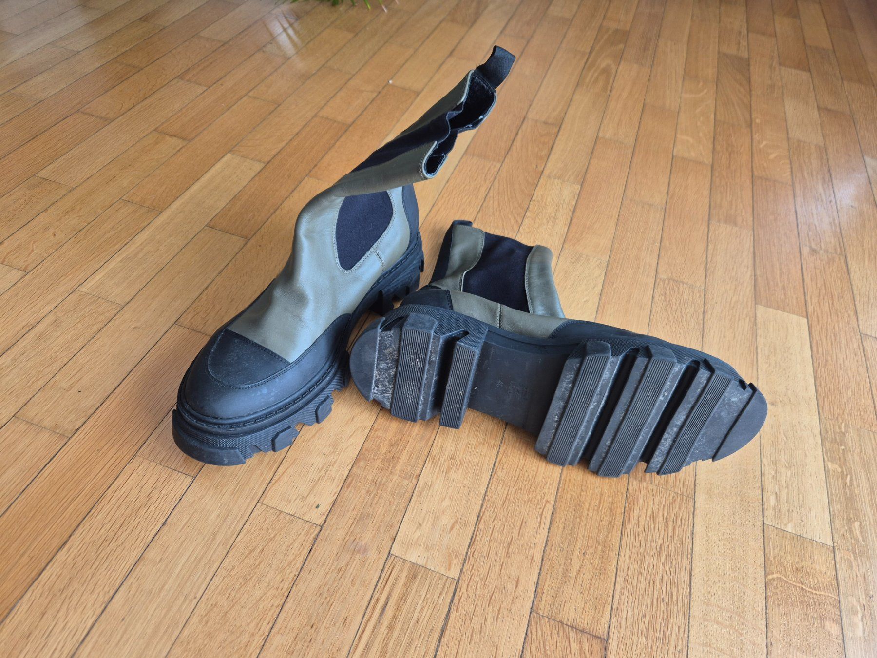 Scarpe da donna: Bibi Lou Damenschuhe – Usato da Hergiswil NW venduto da Adis_D 2