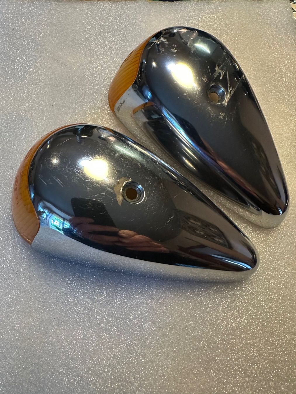 Accessori per altri veicoli: 2 Veteranen Oldtimer Blinker, seltenes blaues Postitonslicht – Usato da Kirchberg SG venduto da E_shop 6