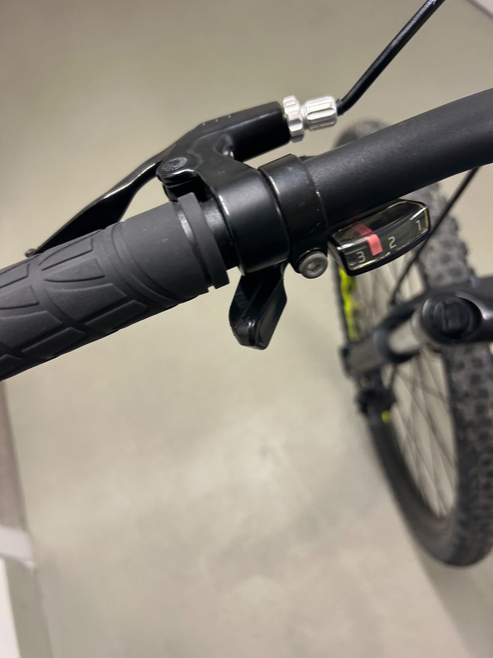 Felt Biciclette: Mountainbike Felt – Usato da Schlieren venduto da Leavio 1