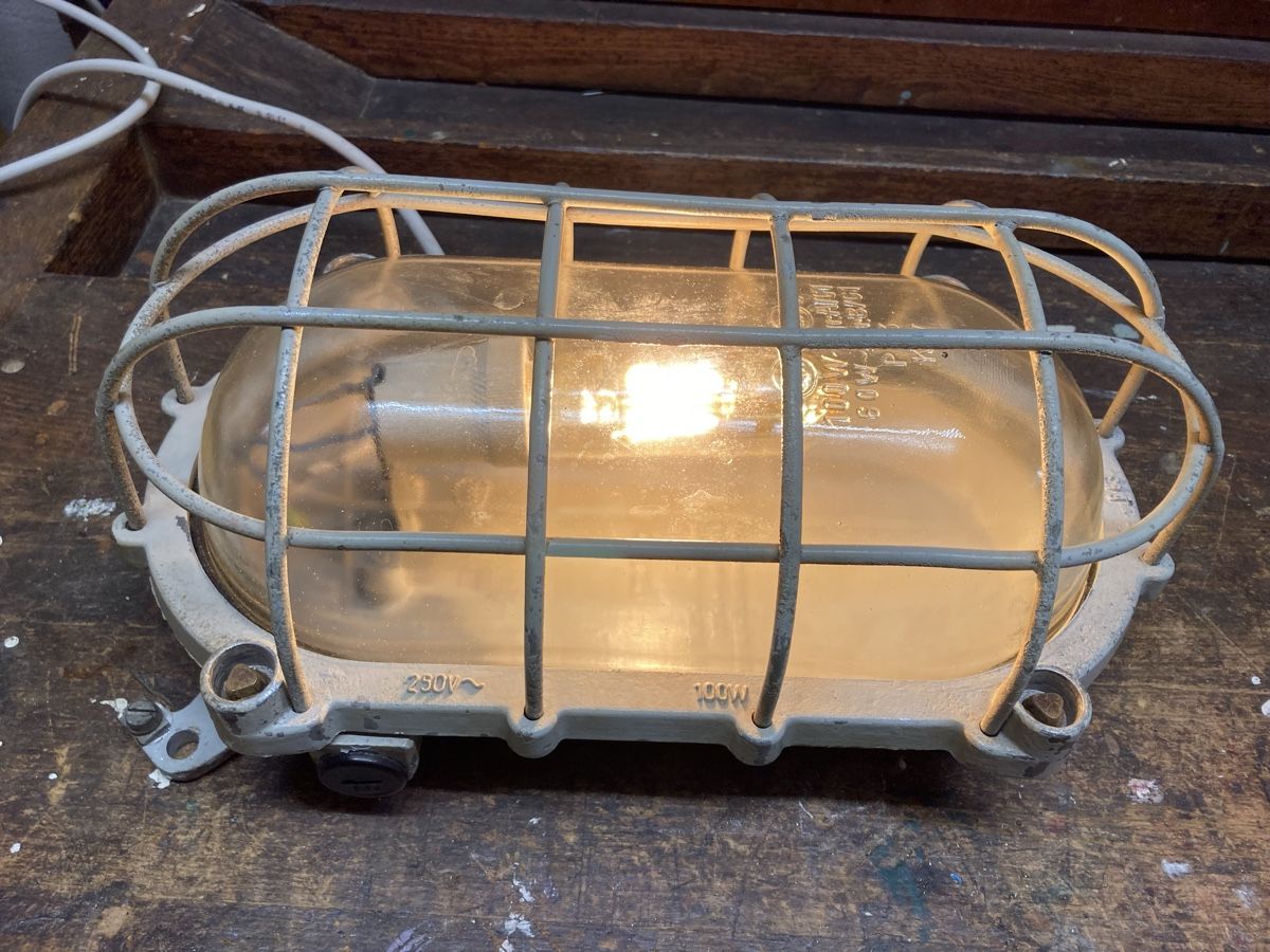 Lampade: Bunkerlampe XL vintage EOW – Usato da Schaffhausen venduto da Mano99 6