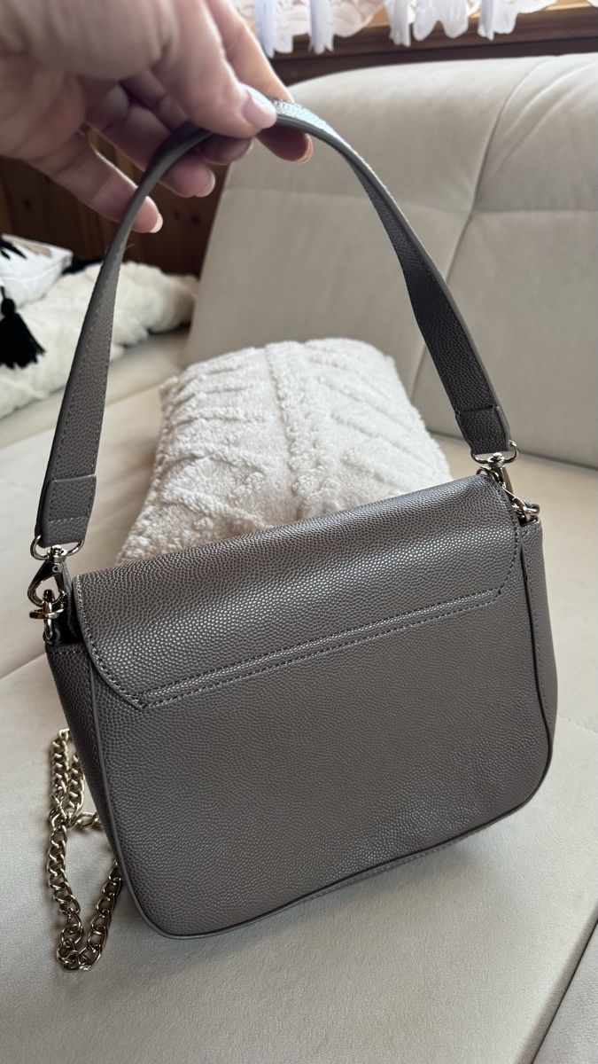 Valentino Borse da donna: Valentino Bag – Nuovo (secondo la descrizione) da Surcasti venduto da Lenkita 4