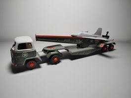 Arnold Spielwaren Blechlastwagen US-Army Tieflader mit Jet