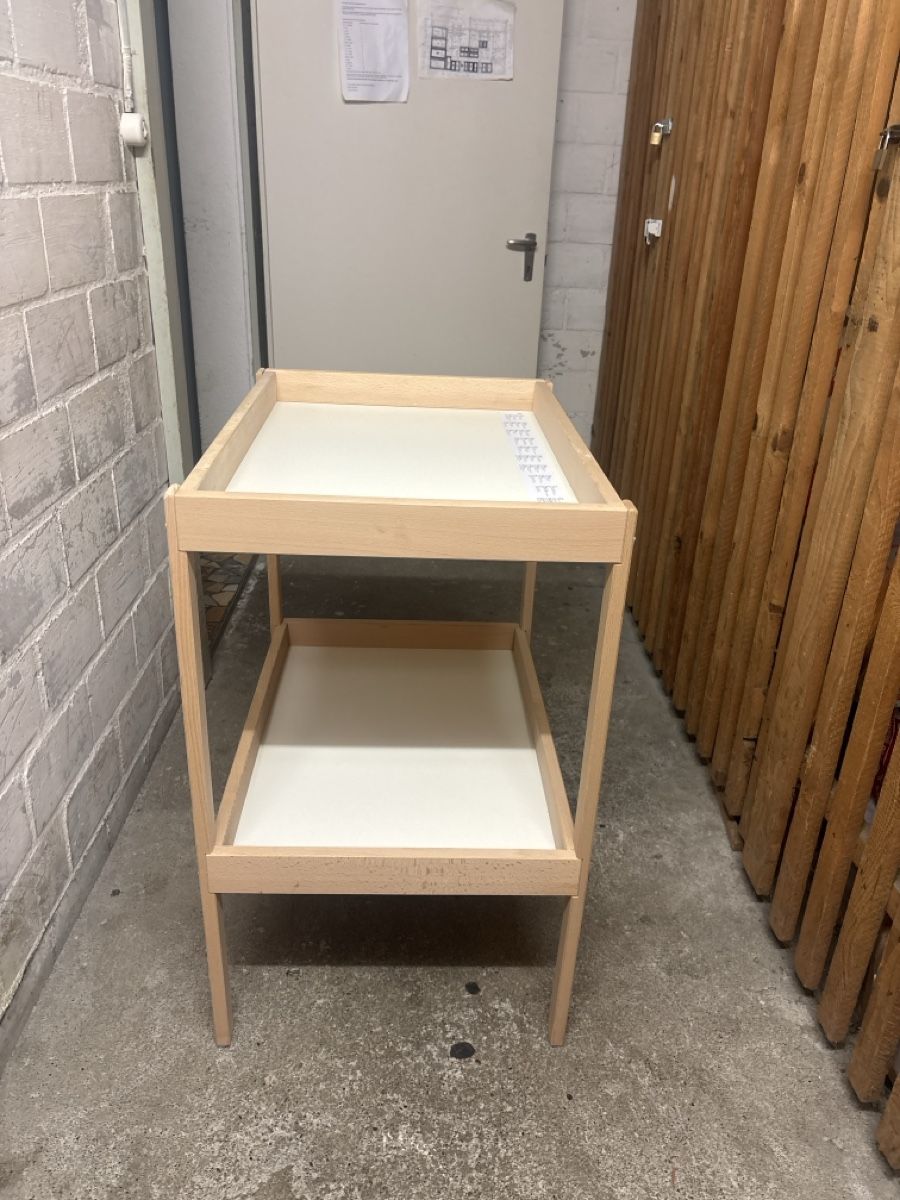 Ikea Fasciatoi & Accessori: Changing table wooden frame white shelves used – Usato da Siebnen venduto da ceg_nm65 1