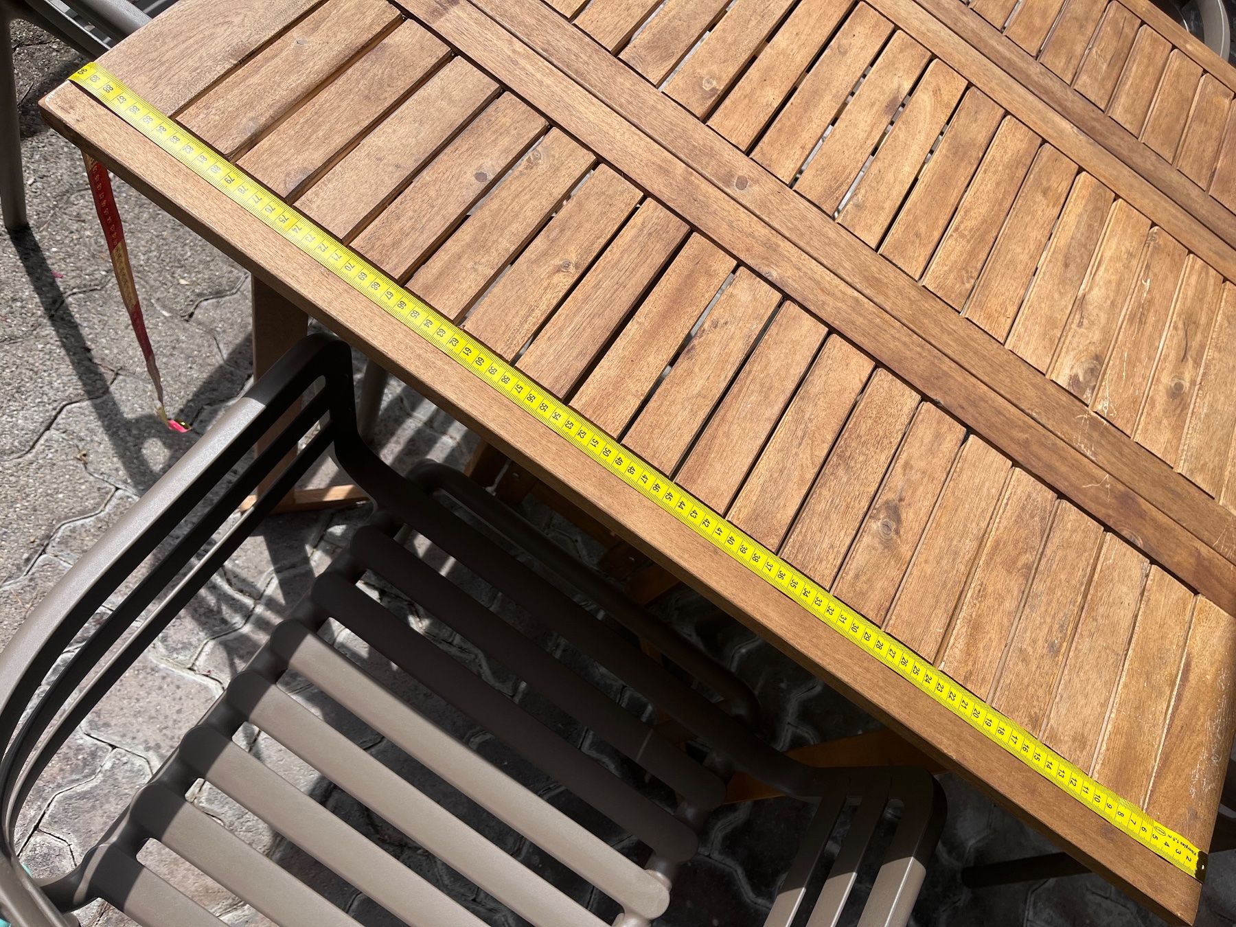Tavoli: Gartentisch Balkontisch Holz, klappbar 90x90 – Usato da Zürich venduto da nat_yds5 3