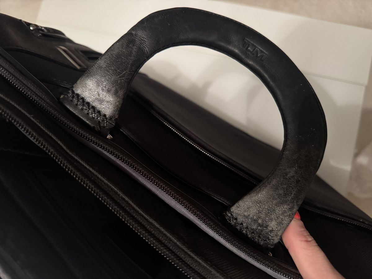 Tumi Koffer & Taschen: Hochwertige TUMI Tasche, gebraucht! – Gebraucht aus St. Margrethen SG von des_lb7v 7