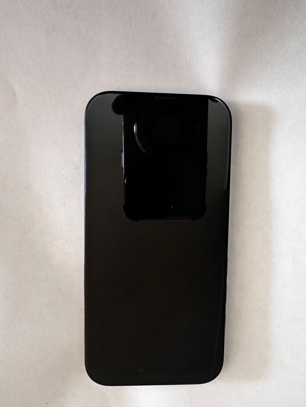 Apple Telefoni cellulari / Smartphones: APPEL IPhone 16 ICloud gesperrt – Difettoso da Zürich venduto da fer_mhr9