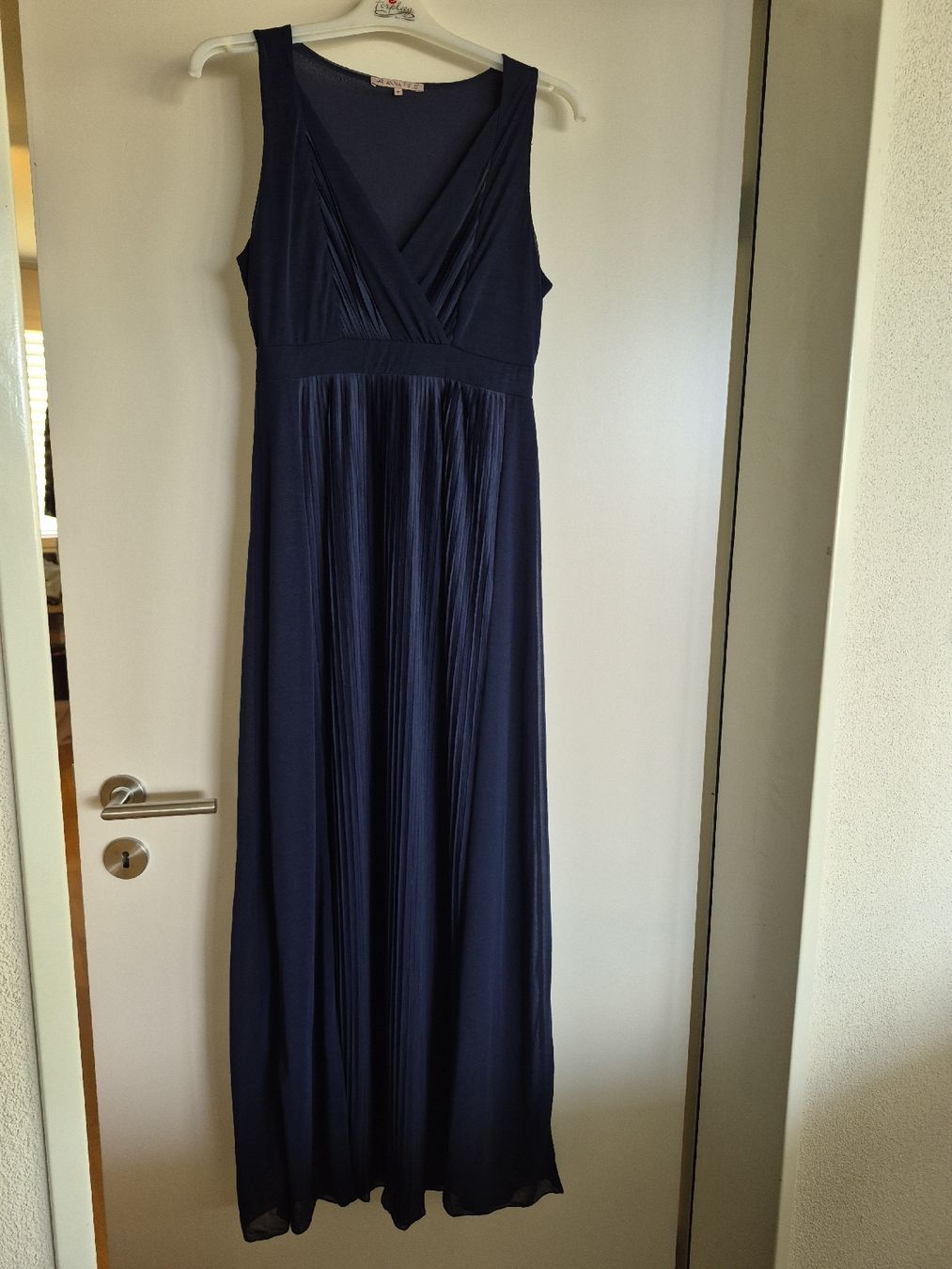 Kleider: Dunkelblaues Maxikleid Chiffon – Gebraucht aus Küssnacht am Rigi von Patty1993