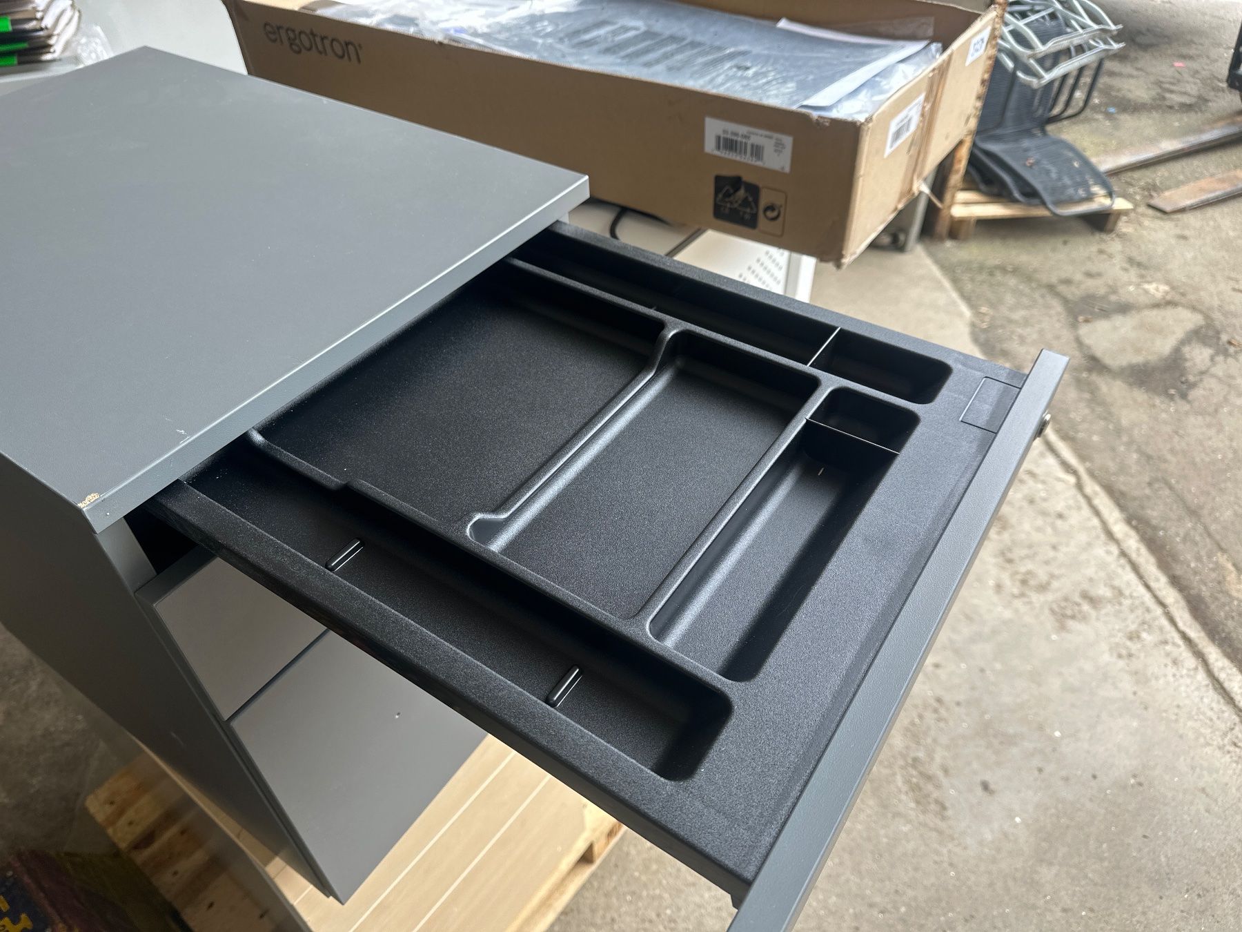 Korpus: neuer Rollcontainer Rollkorpus mit 3 Schübe 43x58x58cm – Neu (gemäss Beschreibung) aus Necker von liq24 4