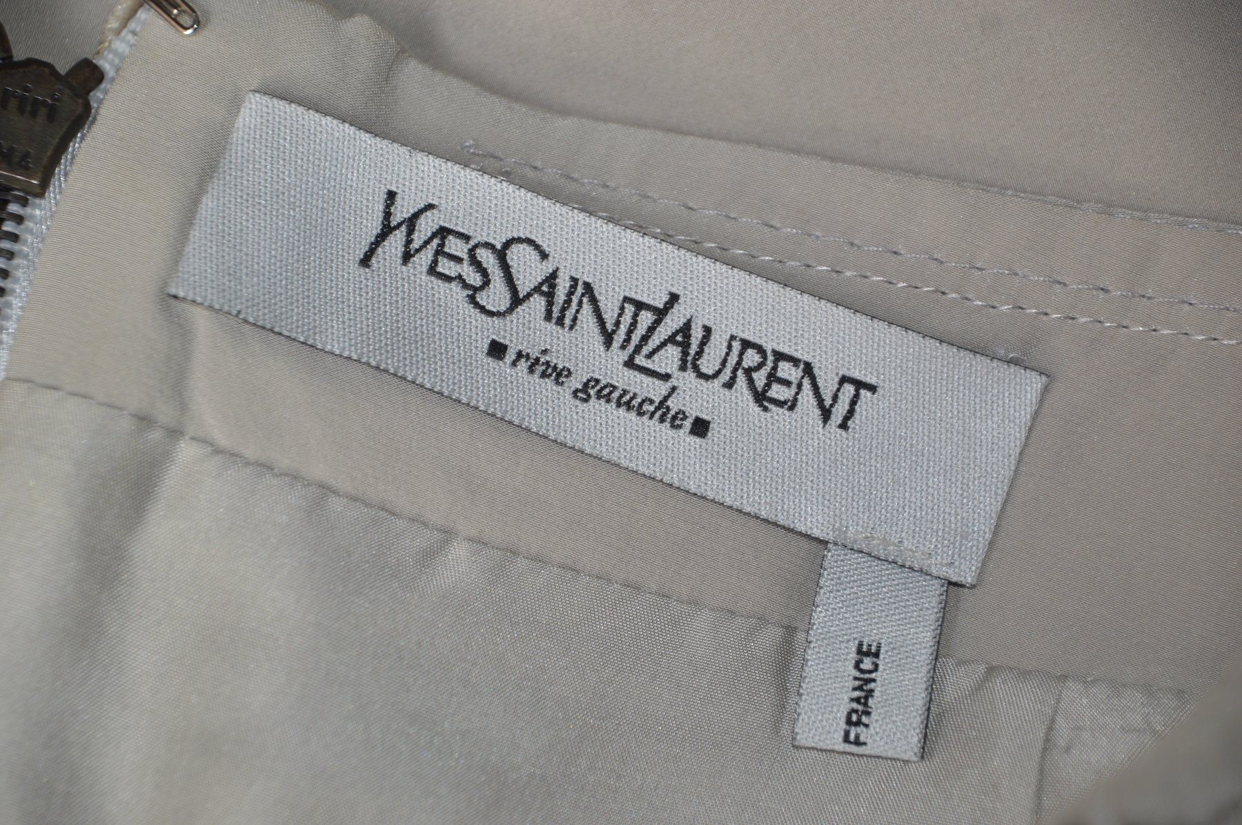 Saint Laurent Röcke: Yves Saint Laurent Rock / jupe .36 – Gebraucht aus Collonges von Auganien 6