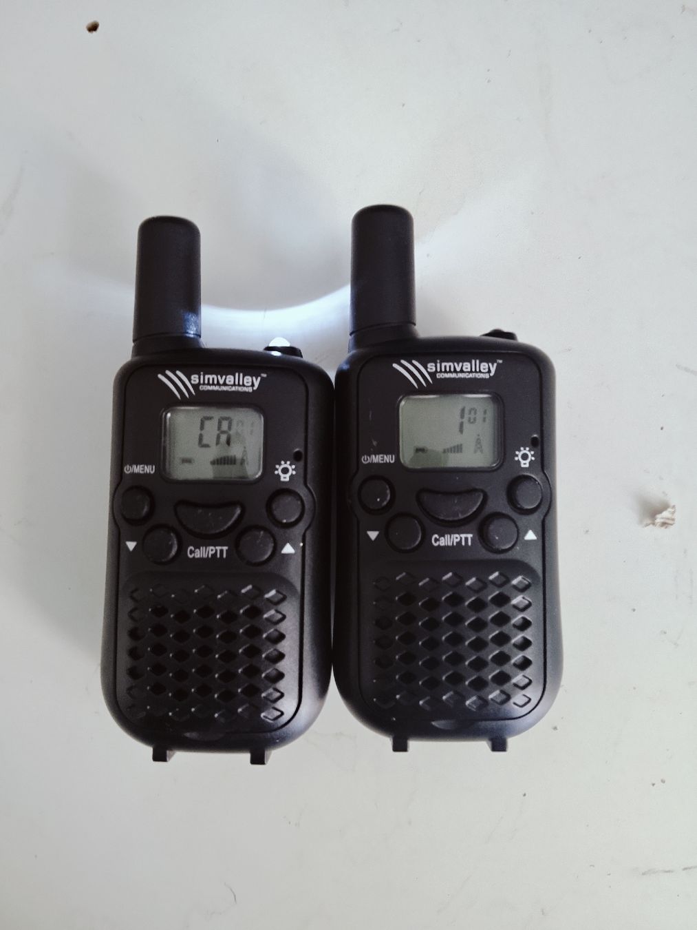 Radiocomunicazione: neuwertige Funkgeräte paar simvalley – Nuovo (secondo la descrizione) da Biel/Bienne venduto da Vintage-timearts
