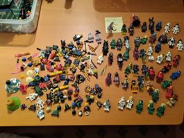 Lego Ninjago Figuren mit Ersatzteilen  Versand möglich