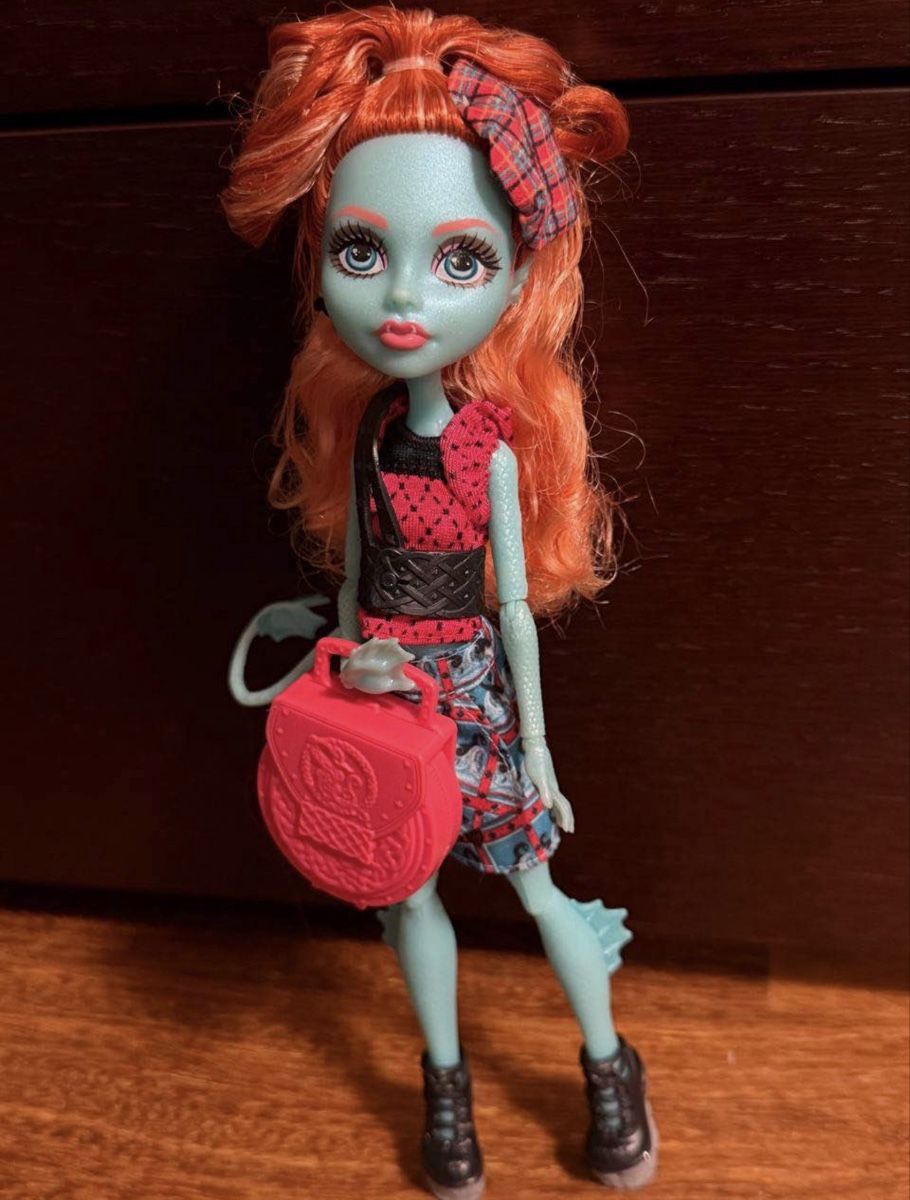 Bambole: Monster high  – Usato da Schindellegi venduto da miminutka