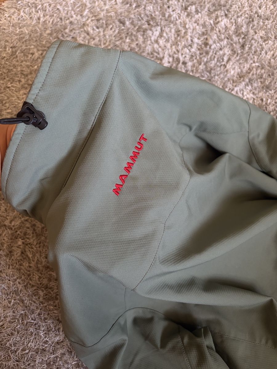 Mammut Vestes: Mammut Jacket Size L Softshell – Neuf (Voir description) à Brislach par edu_t6pq 6