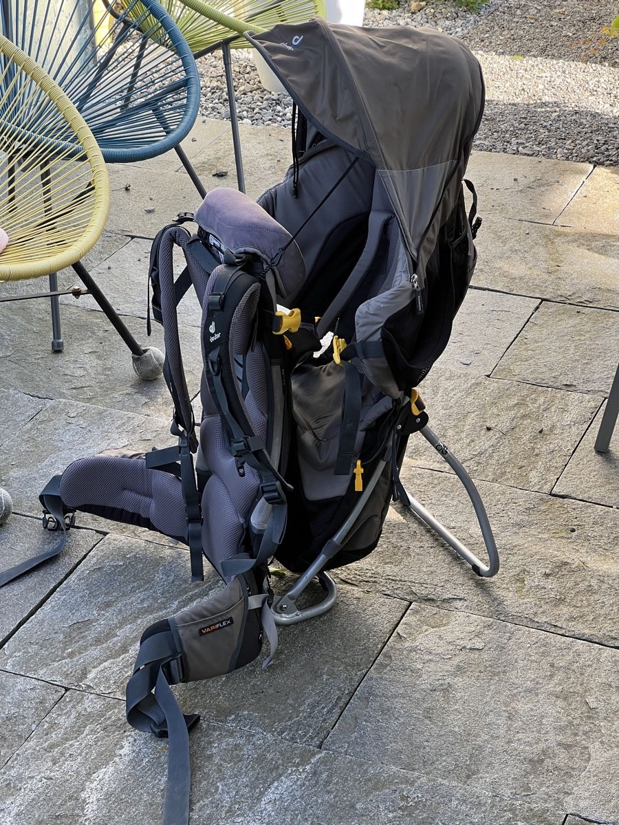 Deuter Bauch- & Rückentragen: Deuter Kindertrage Kid Comfort III – Gebraucht aus Einsiedeln von Nintu
