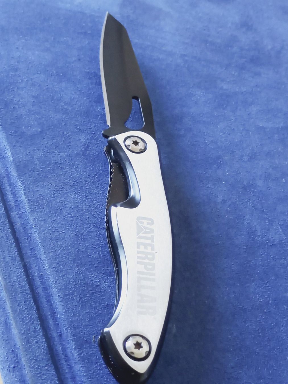 Accessori: Caterpiillar Einhandmesser, neuwertig ungebraucht – Nuovo (secondo la descrizione) da Tuebach venduto da bac_7kpb 5