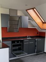 Küche mit elek. Gräte AEG, Siemens, Siemens