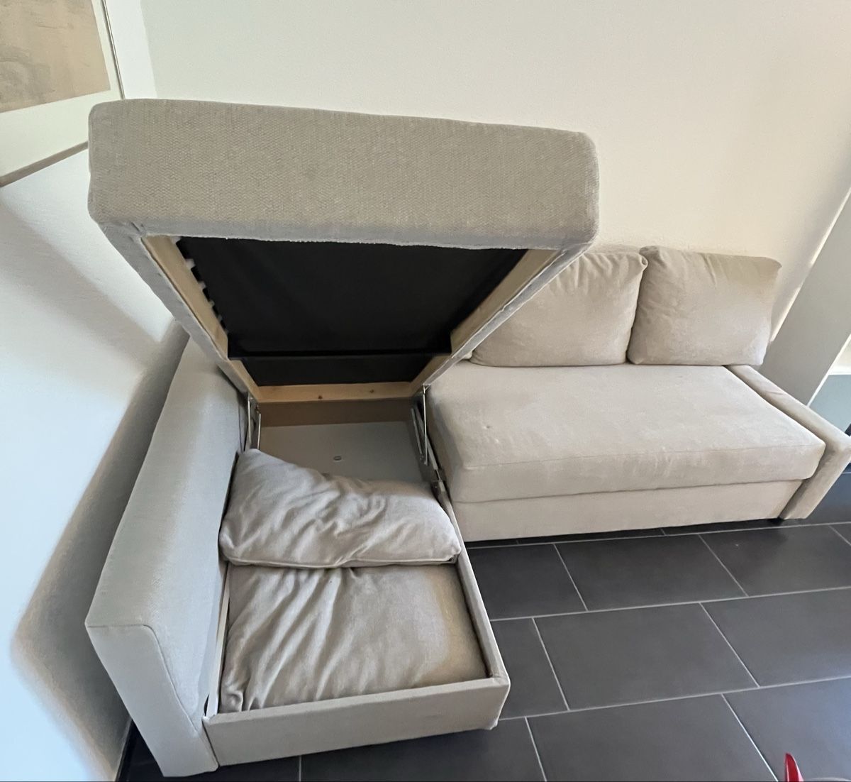 Ikea Divani: IKEA FRIHETEN Eckbettsofa hellgrau (230 x 151) – Usato da Flawil venduto da dom_zqv5 4