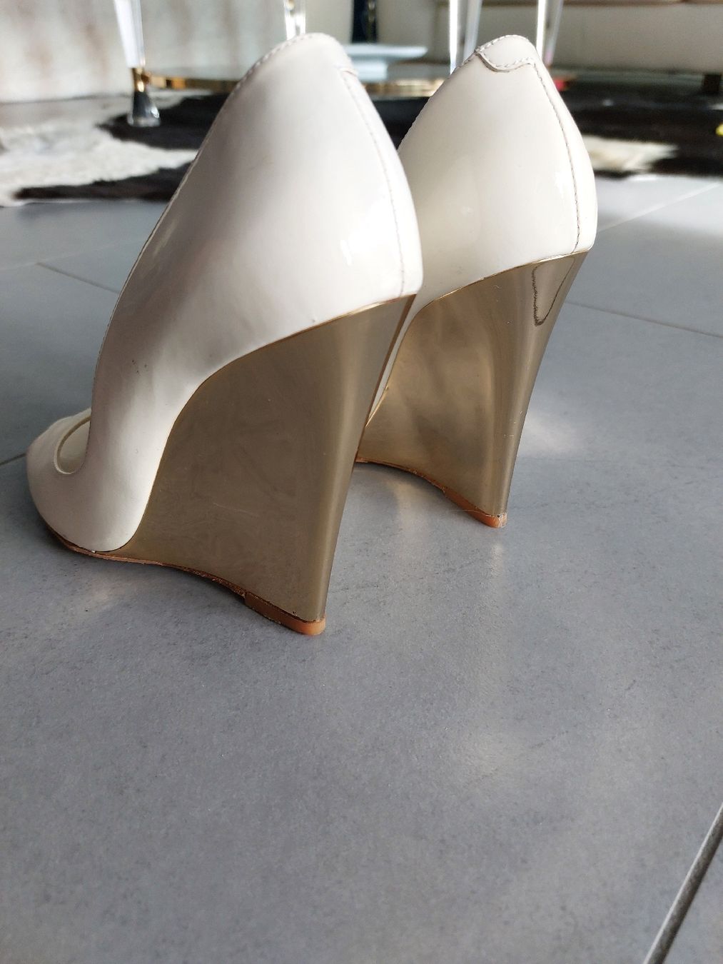 Scarpe da donna: Jimmy Choo Pumps – Usato da Uerikon venduto da AnnaL 1