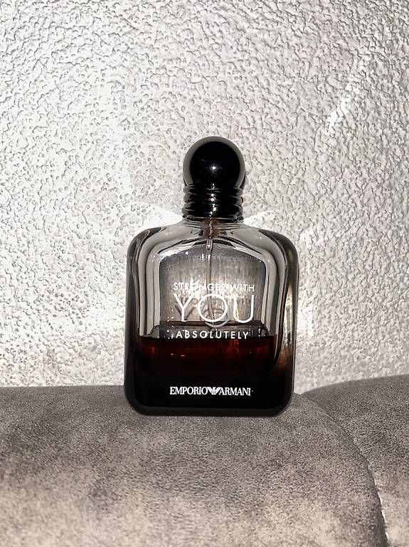 Parfums & Eau de Toilette:     Armani Stronger With You 45 ml – D'occasion à Steffisburg par en1sz21