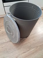 Praktischer Metalleimer mit Deckel - Vielseitig!