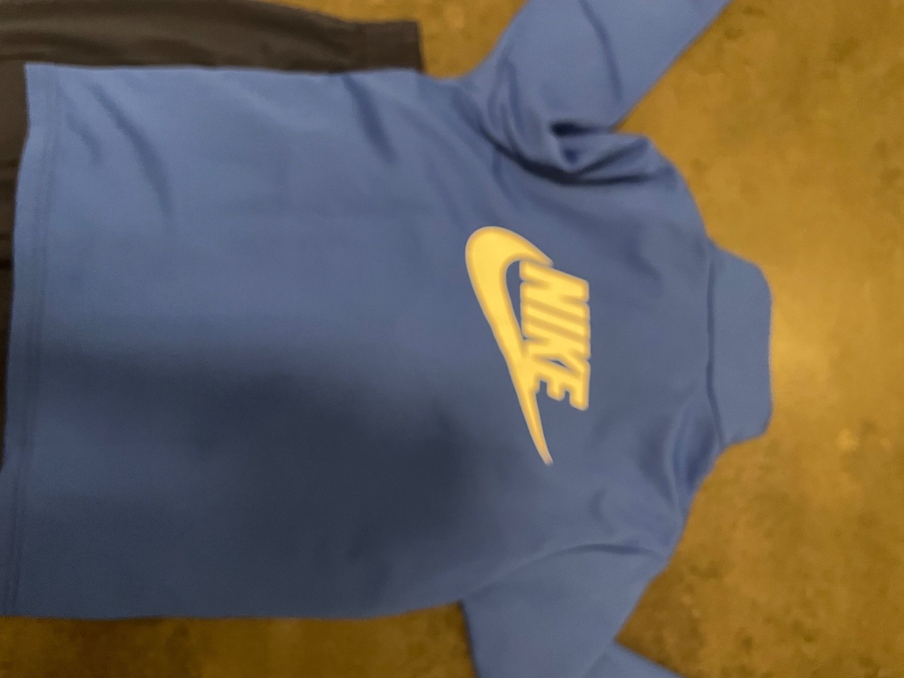 Nike Lotti & Set di vestiti: Nike Traineranzug – Usato da Zürich venduto da Ivona3 6