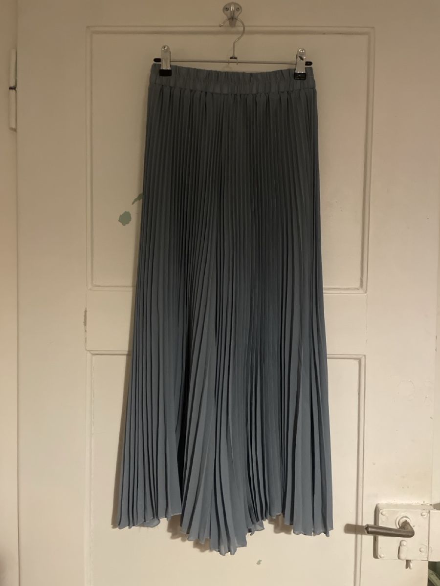 Pantaloni: Tolle Plisseehose graublau – Usato da Bern venduto da mymo01