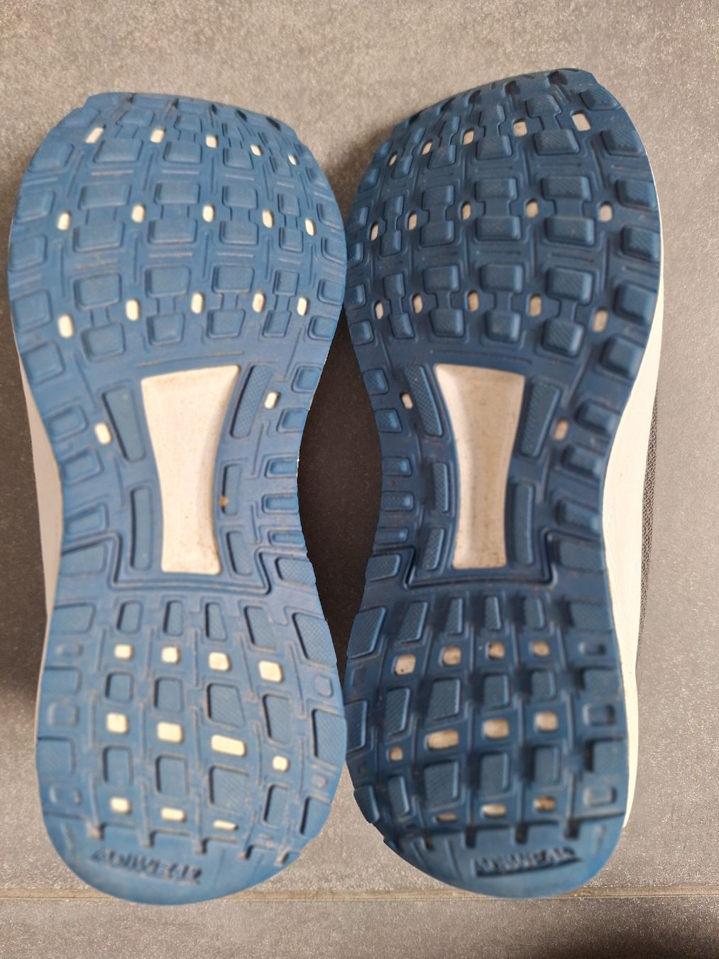 Adidas Scarpe da uomo: Turnschuhe Adidas, Grösse 40 – Usato da St.Gallen venduto da dajo0809 6
