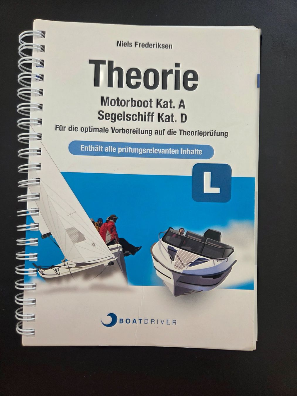 Libri: BoatDriver - Theoriebuch: Motorboot Segelschiff – Usato da Rüschlikon venduto da tiniweeeny