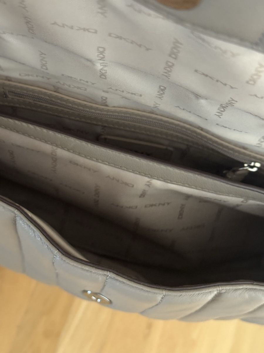 DKNY Sacs femmes: DKNY shoulder bag – D'occasion à Rümlang par LK_E 1