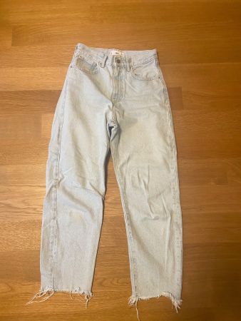Mango Denim Jeans Hose hellblau Grösse 34 neuwertig