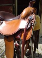 kurzer WESTERNSATTEL roundskirt, handgemacht, neuwertig, 15"