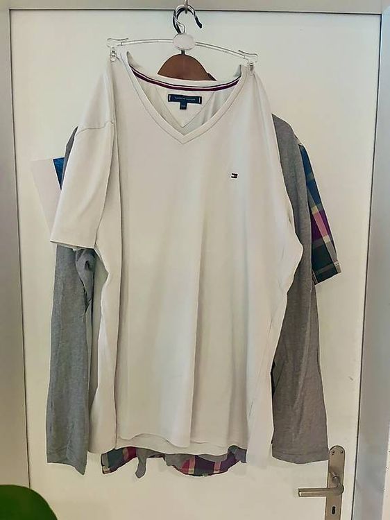 Kleiderpakete: Vans & Tommy Hilfiger Herren Set – Gebraucht aus Muri AG von Ludrigen 1