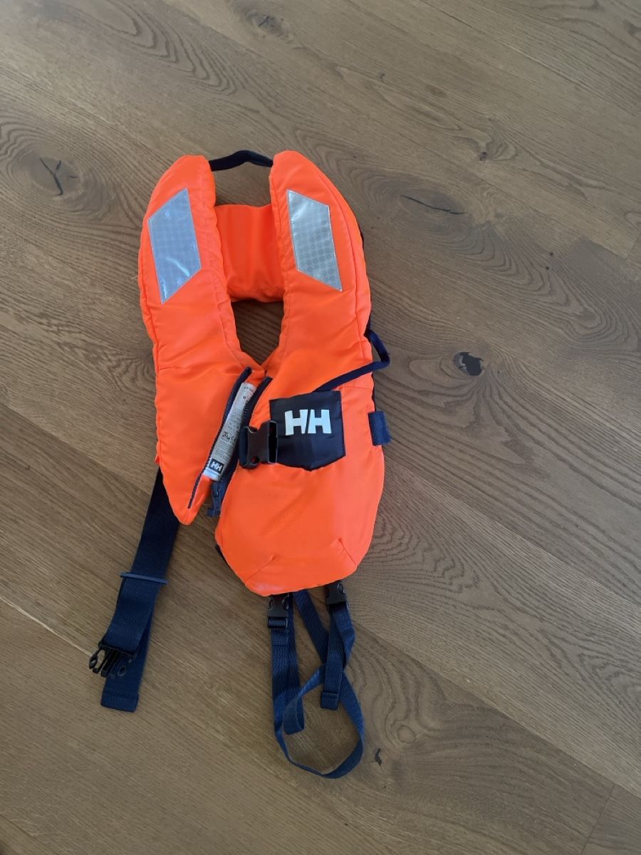 Helly Hansen Gilets de sauvetage: Kinder Schwimmweste Helly Hansen  – D'occasion à Zufikon par otava01