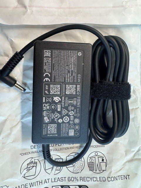 Hewlett Packard Unità & Adattatore: GNRC-65W ADAPTER, nPFC, SLIM – Nuovo (secondo la descrizione) da Gossau ZH venduto da OrderflowAG