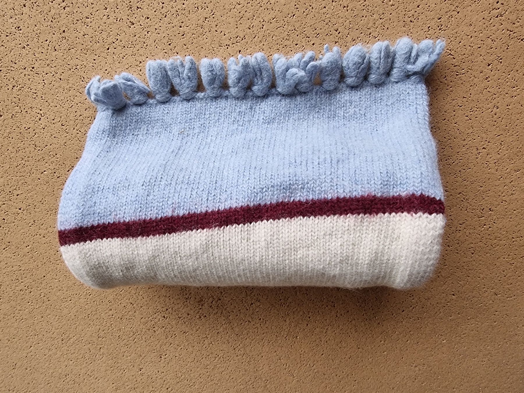 Altro abbigliamento per bambino: Echarpe d’enfant Ferrari – Usato da St-Gingolph venduto da GoldenKeys 7