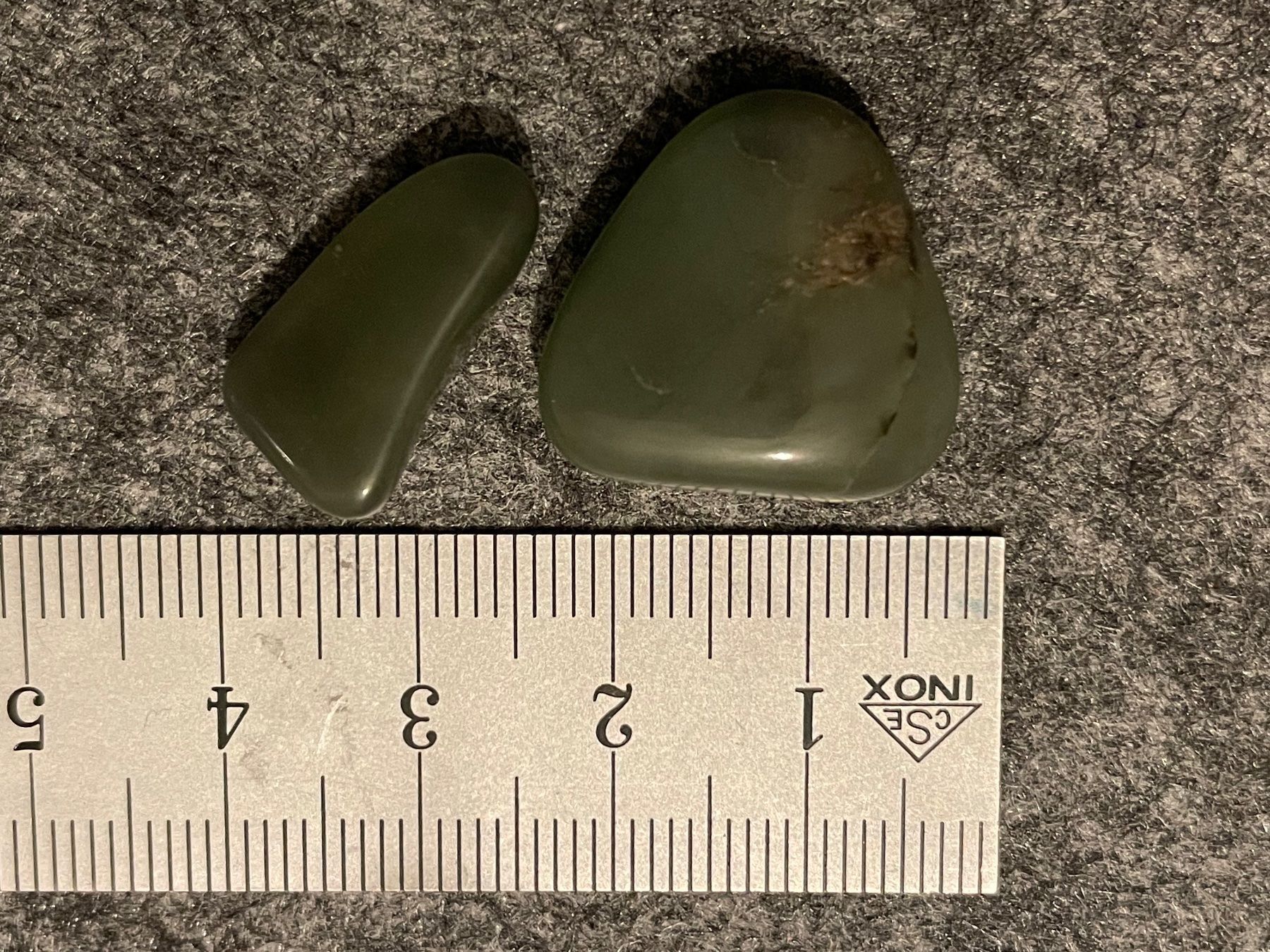 Minerali & Pietre curative: Jade grün / Edelstein Heilstein – Usato da Rümlang venduto da euqinom16