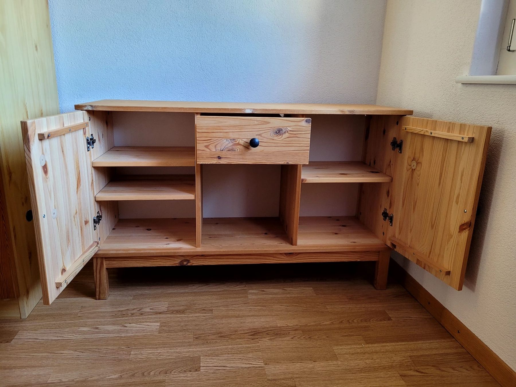 Commodes: Sideboard aus Holz – D'occasion à Goldingen par RetoJennifer 1