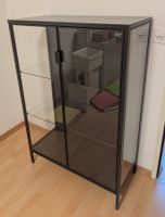 Vitrine IKEA Milsbo schwarz mit Glastüren guter Zustand