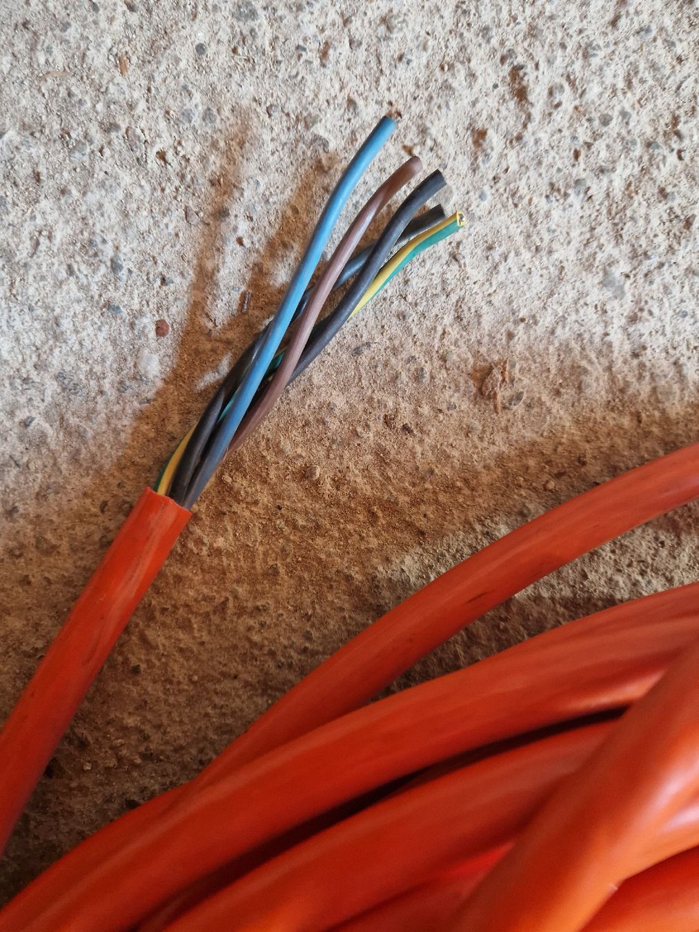 Cavi: Cavo Pur 5x1,5mm – Usato da Breno venduto da BorioliD 1
