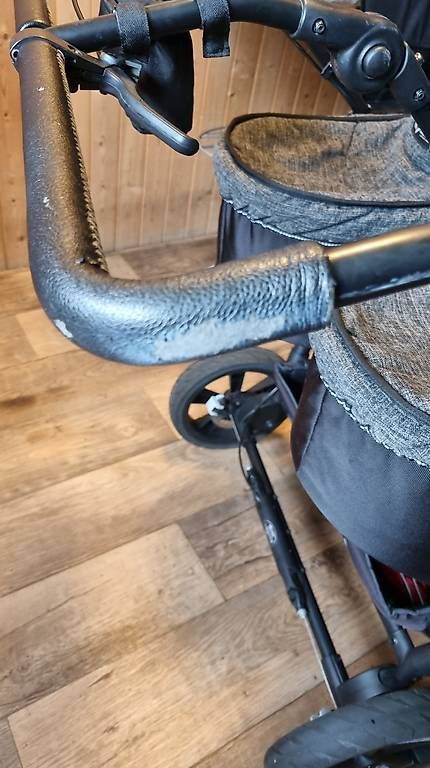 TFK Kinderwagen: TFK Zwillingswagen ab Geburt Versand möglich – Gebraucht aus Einsiedeln von Fluh05 8