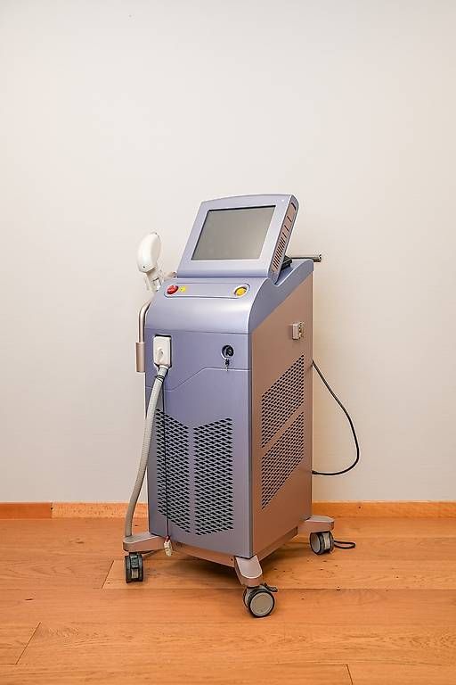 Attrezzature mediche: ALMA Soprano XL Laser Haarentfernung – Usato da Grenchen venduto da Salocin91