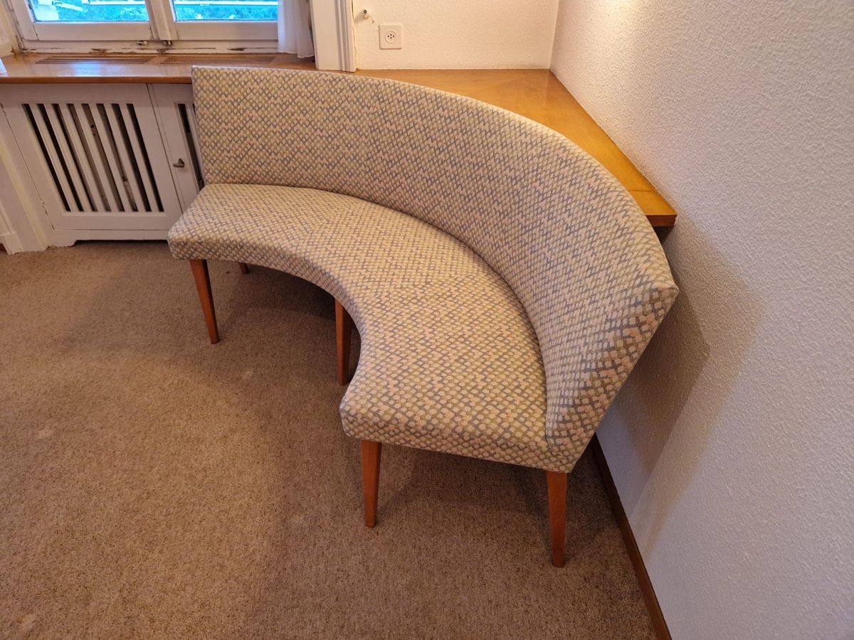 Panchine: Eckbank aus Holz mit Polster – Usato da Zürich venduto da skeller4 3