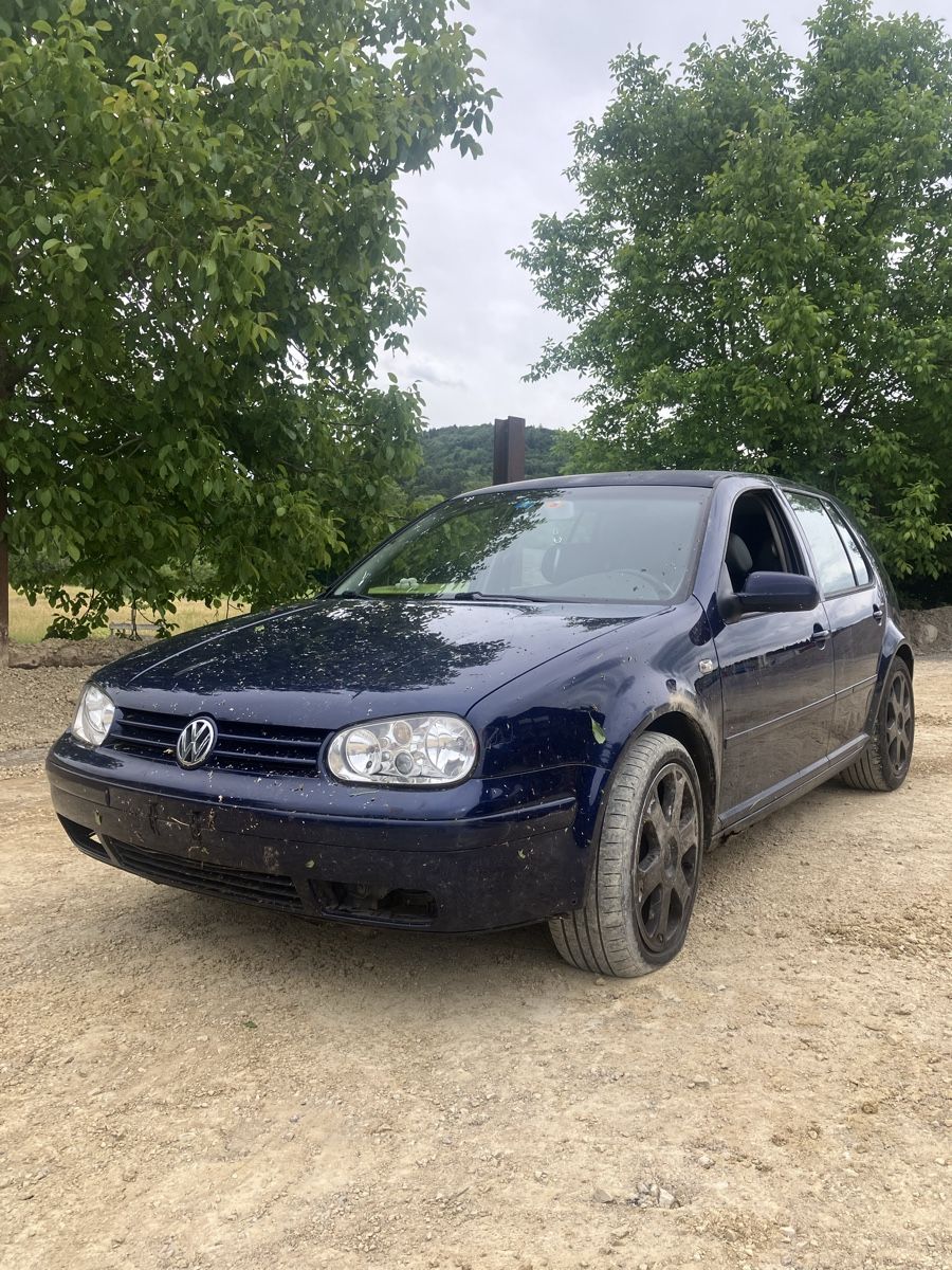 VW Automobili: VW Golf 4 1.9 TDI 4-Motion – Difettoso da Schalchen venduto da ram_yq2b
