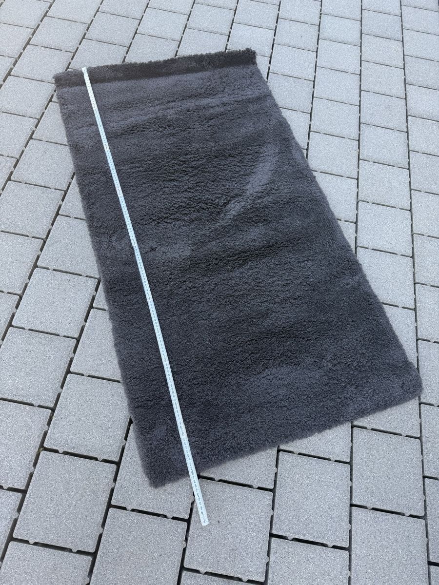 Teppiche: Teppich dunkelgrau 150x80cm  – Neu (gemäss Beschreibung) aus Laufen von car_2fnm